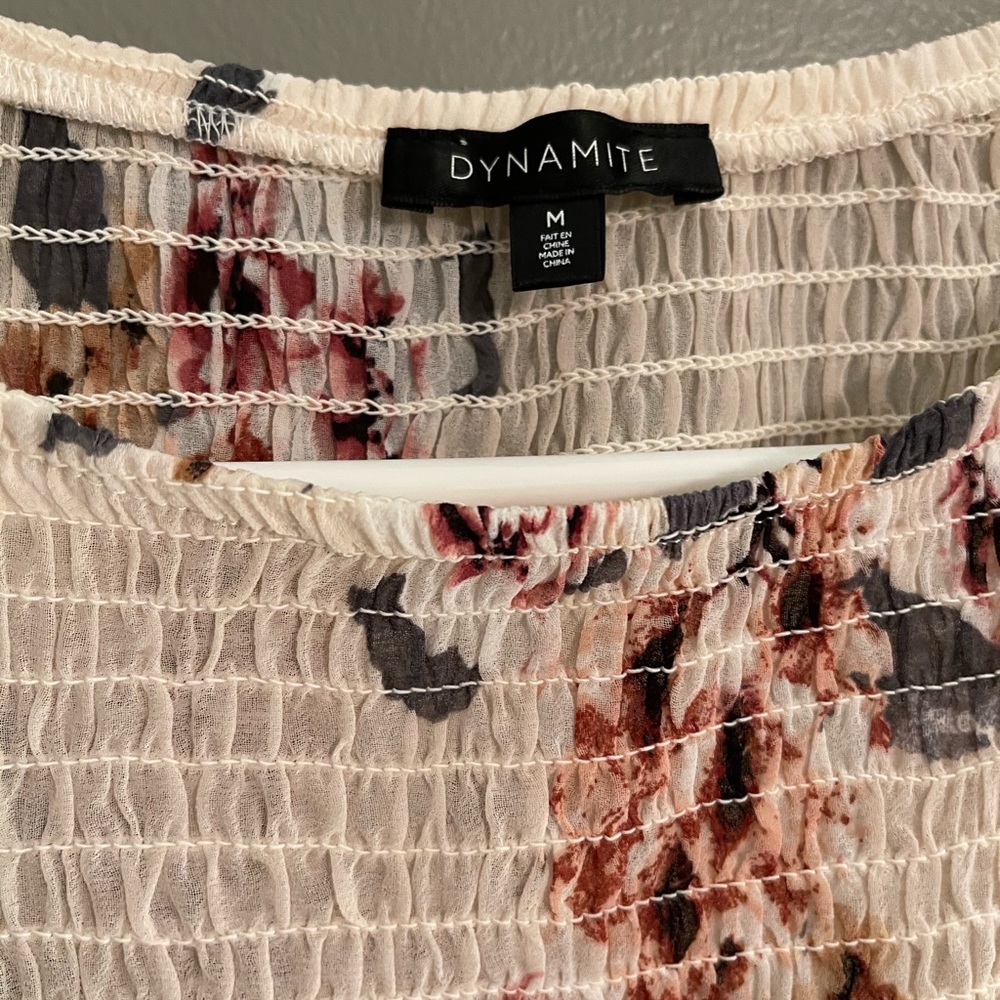 Dynamite Top - Picture 3 of 3